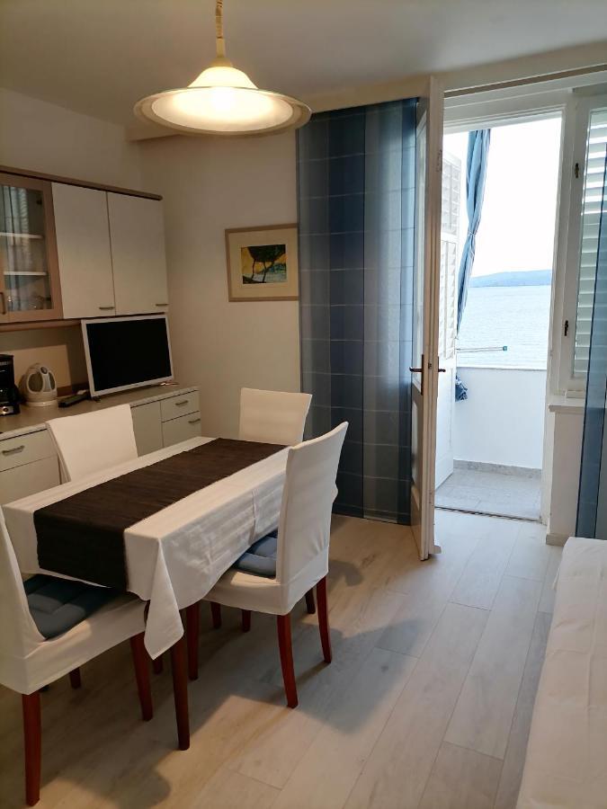 Apartment Domines Senj  Buitenkant foto